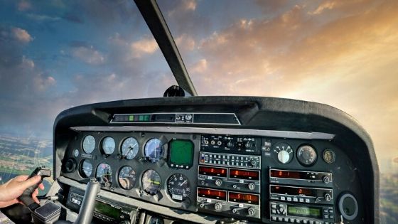how to become a commercial pilot in india